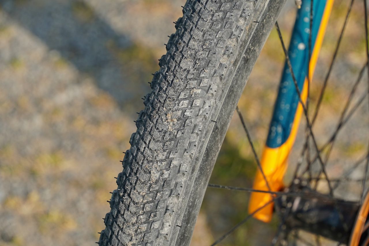 Is it time to reopen the tubes vs tubeless debate for gravel riding? We