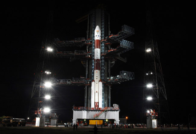 India Shoots for the Moon with New Probe