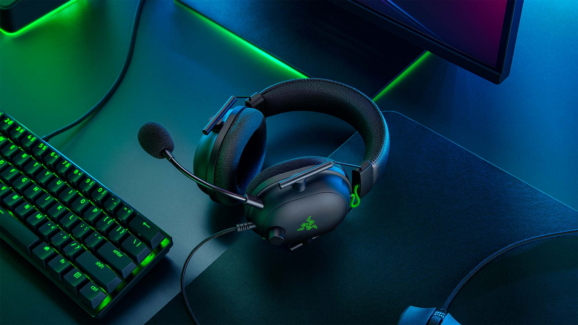 Best Xbox headsets: Razer Blackshark V2