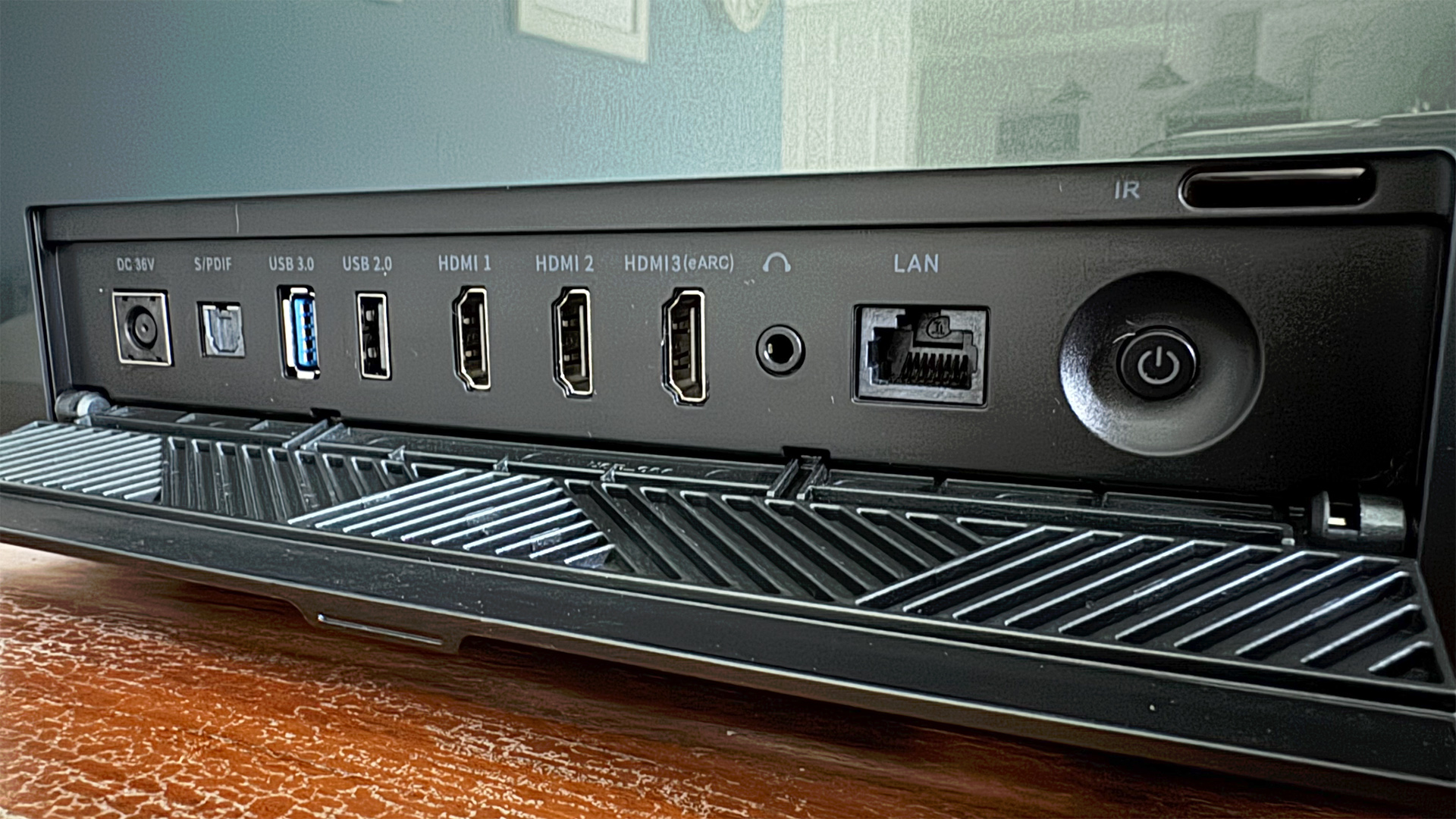 Valerion VisionMaster Pro 2 home cinema projector