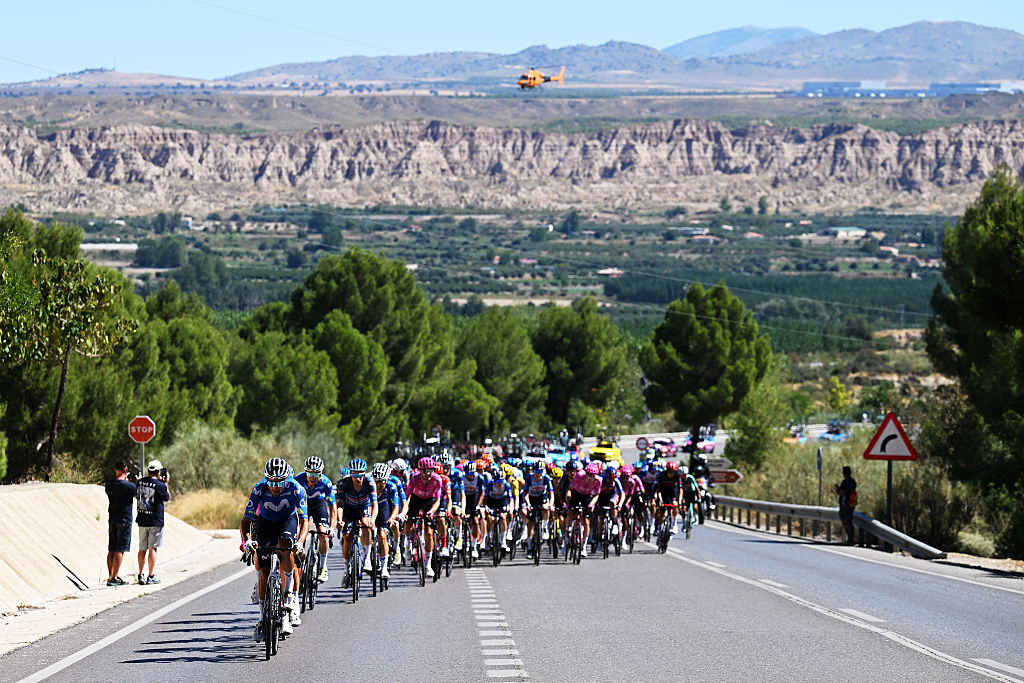 Vuelta a España stage 20 LIVE: Enric Mas' Movistar teammates chasing after missing out on the break