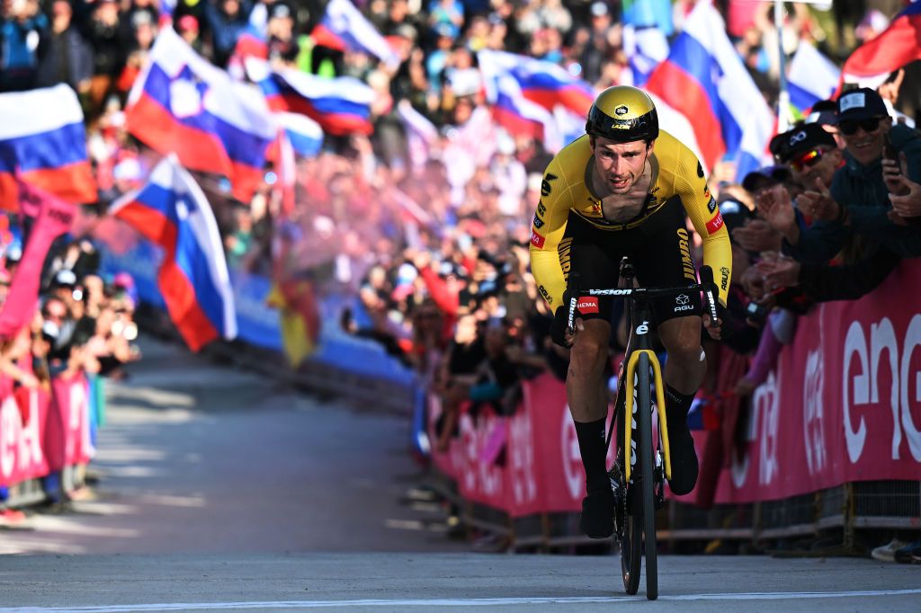 Primož Roglič (Jumbo-Visma) on his way to stage 20 victory and maglia rosa at 2023 Giro d&#039;Italia after mechanical 