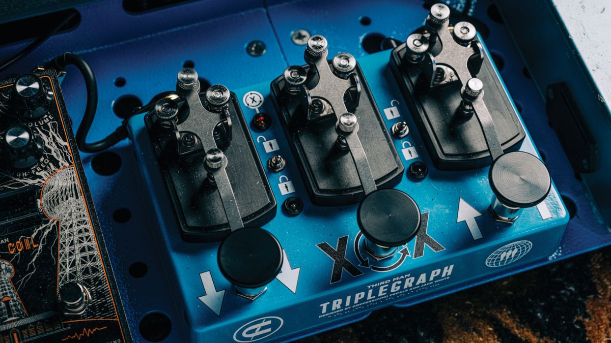 Third Man Hardware x Coppersound Triplegraph Pedal pictured on Jack White's pedalboard