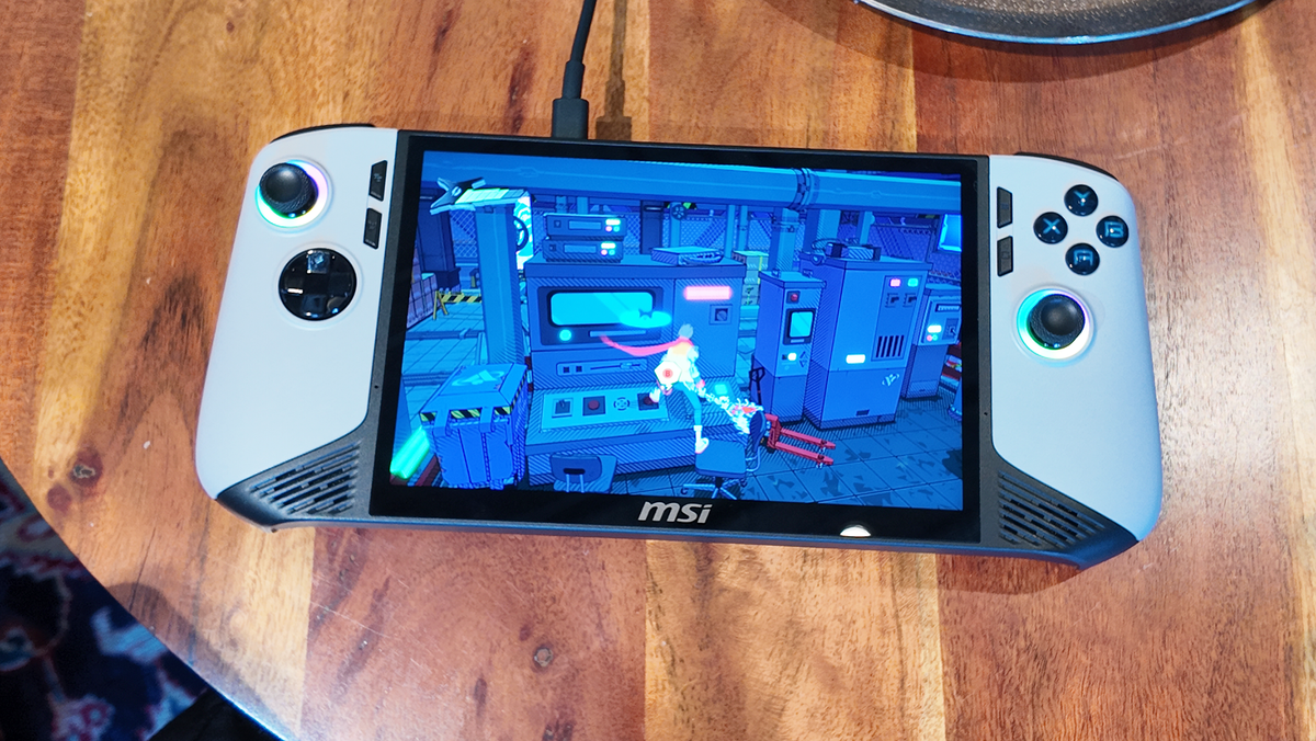 Intel's upcoming Panther Lake CPU looks like a killer gaming handheld ...