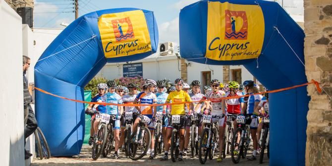 The women at the start of stage 2 in Afxentia