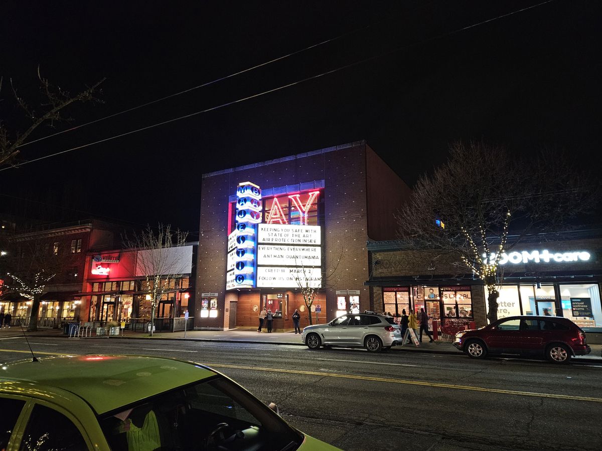 Galaxy S23 camera sample: Nighttime photo of a theater sign