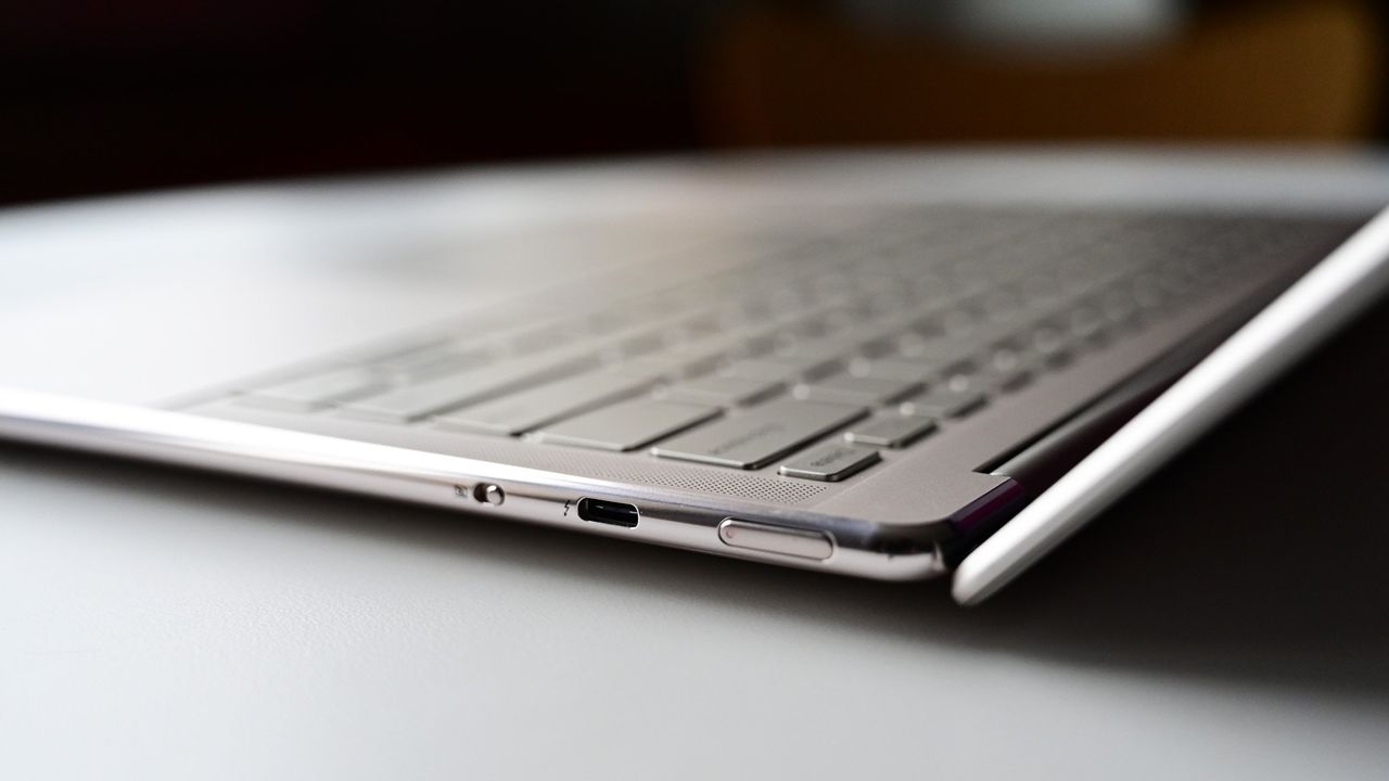 Lenovo Slim 9i 14 2022