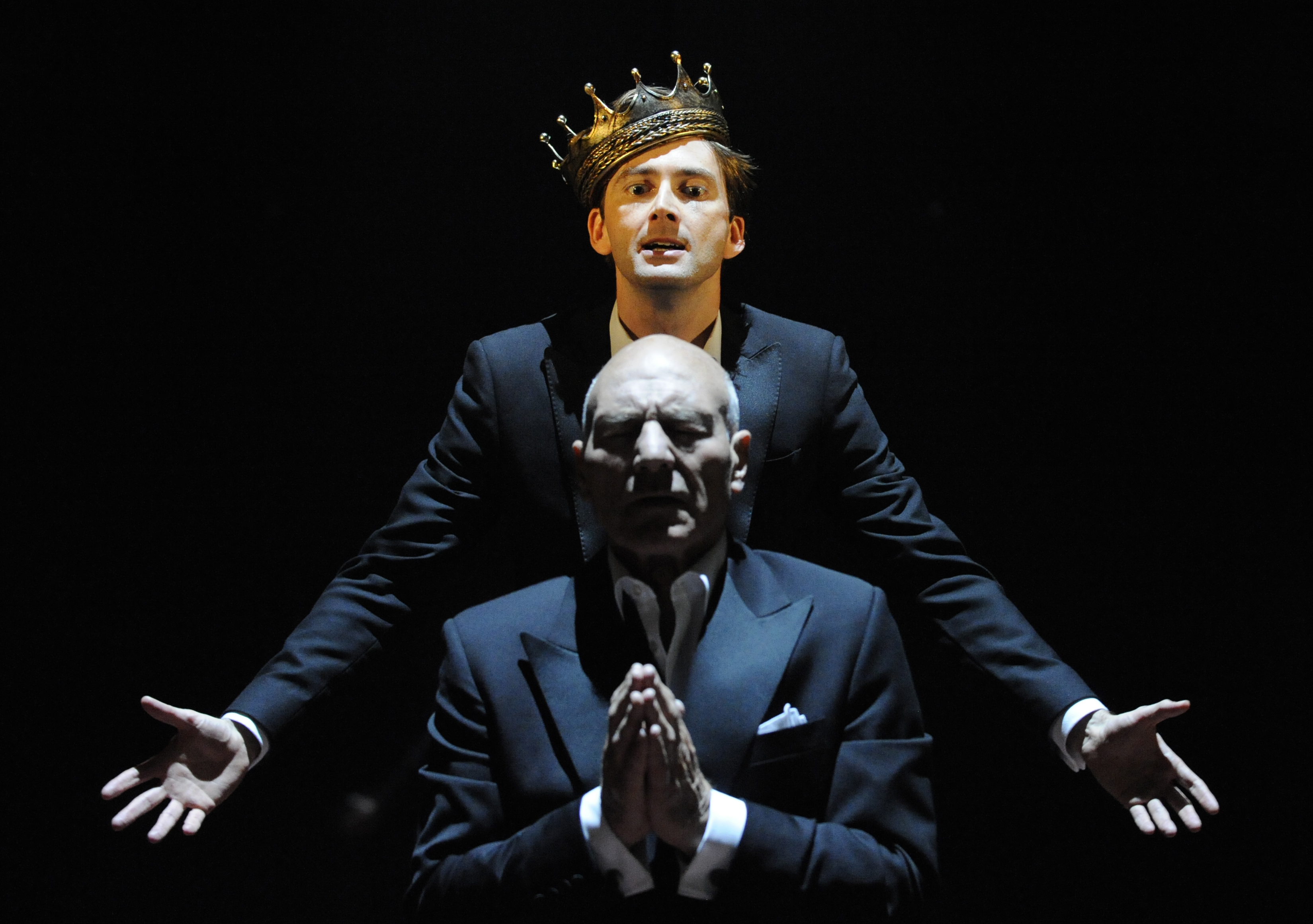 David Tennant (as Hamlet) and Patrick Stewart (as Claudius)
