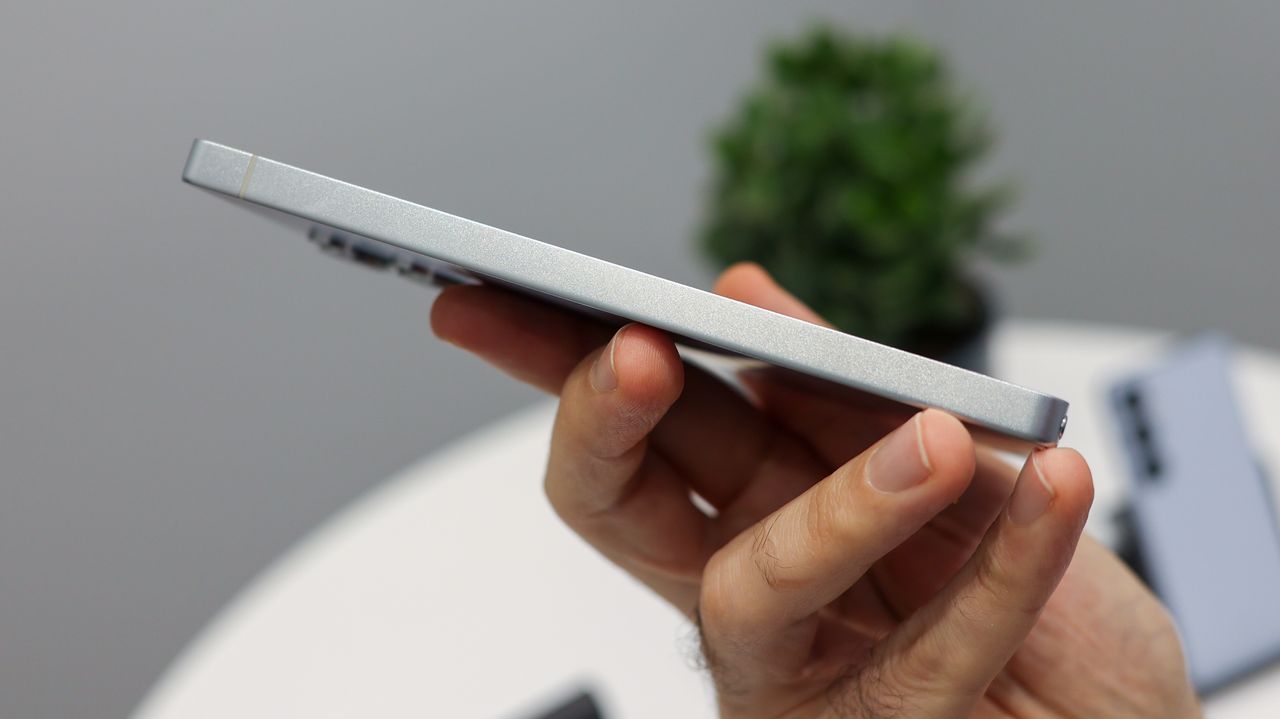 A photo of the Samsung Galaxy S25 series