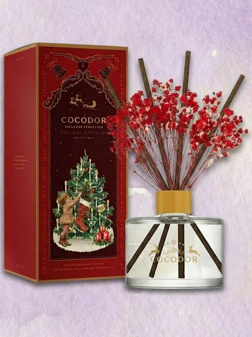 Snow Fig Christmas Reed Diffuser Set