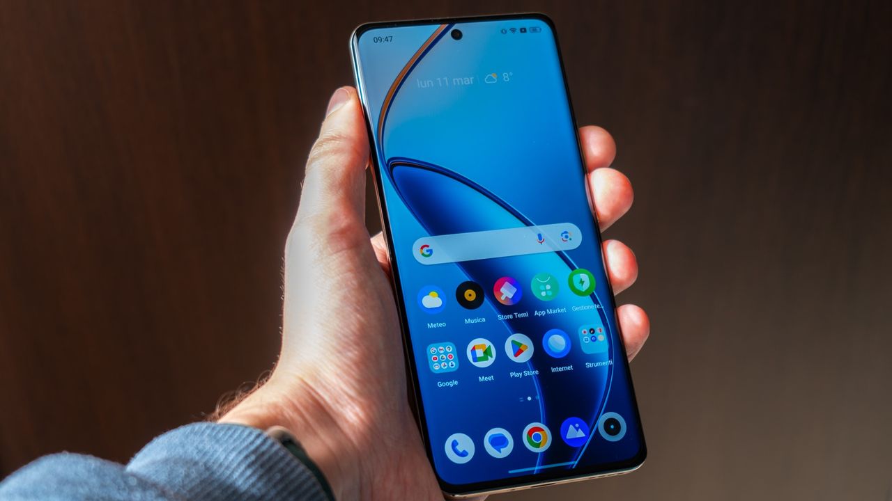 realme 12 pro+