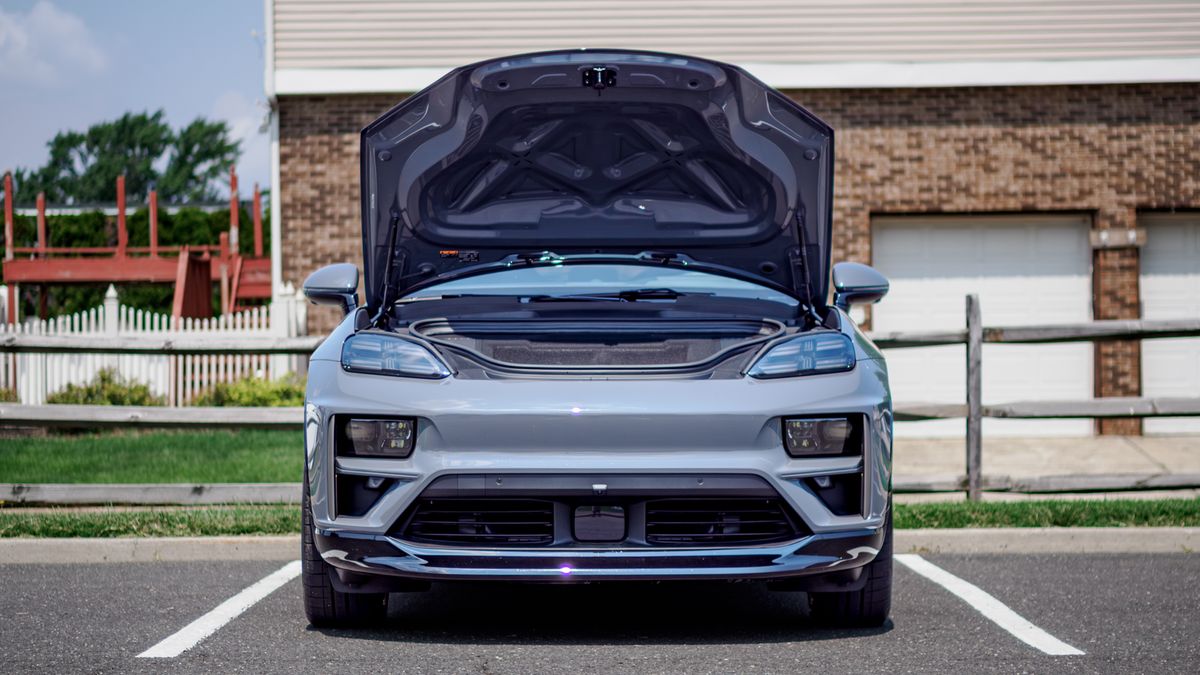 2026 Porsche Macan review.
