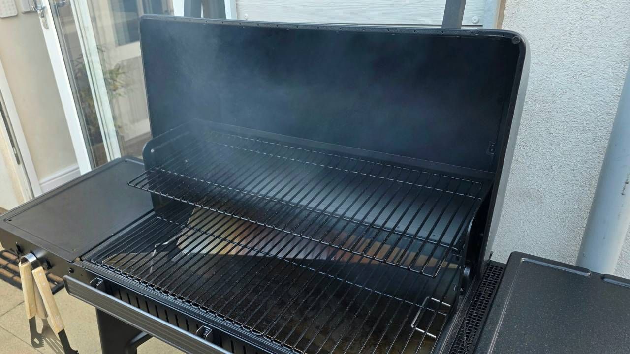 Traeger Woodridge Pro