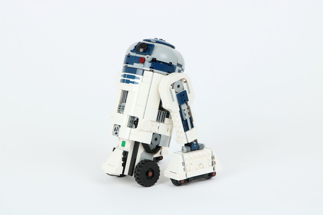Here's the version of R2-D2 you'll build from the box.