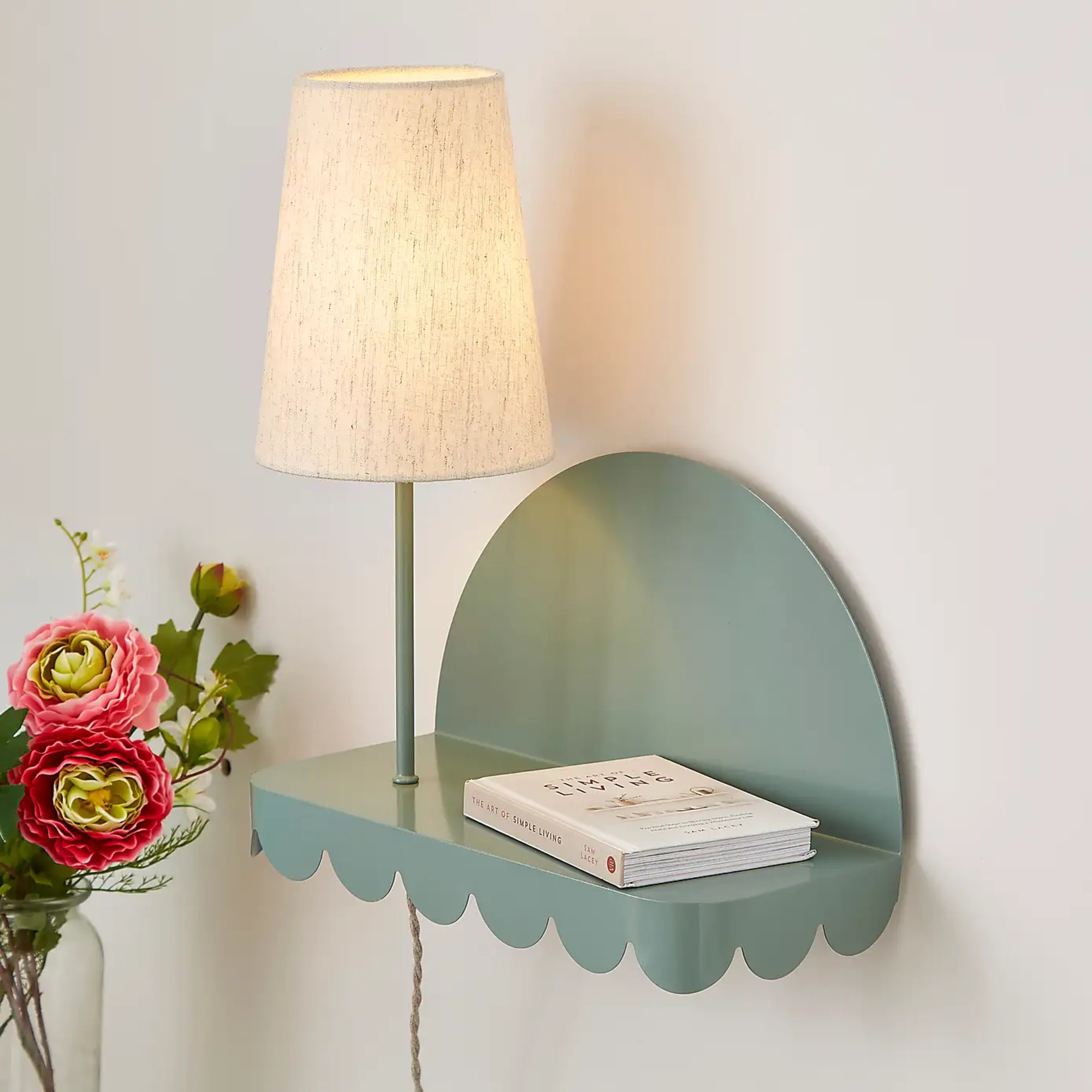 Dunelm Remi Scalloped Shelved Wall Light