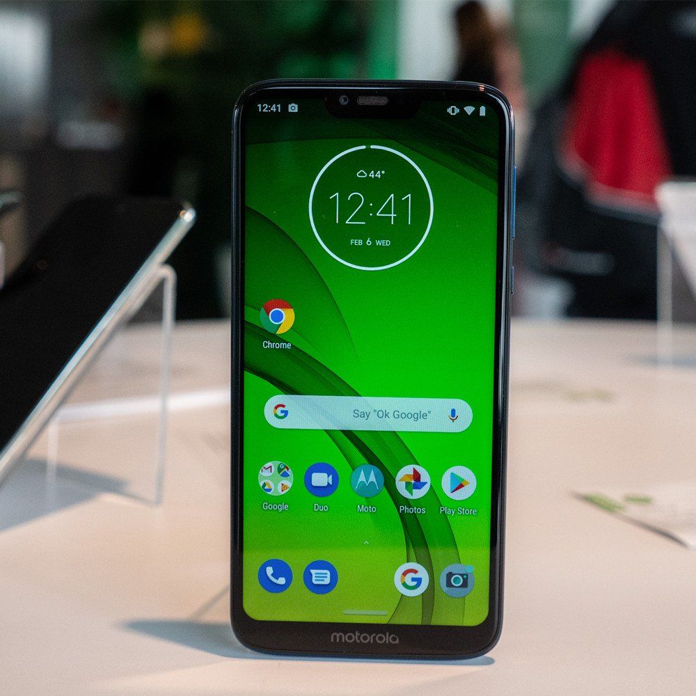 Moto G7 Power Front