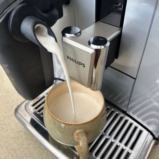 Testing Philips bean to cup coffee machine