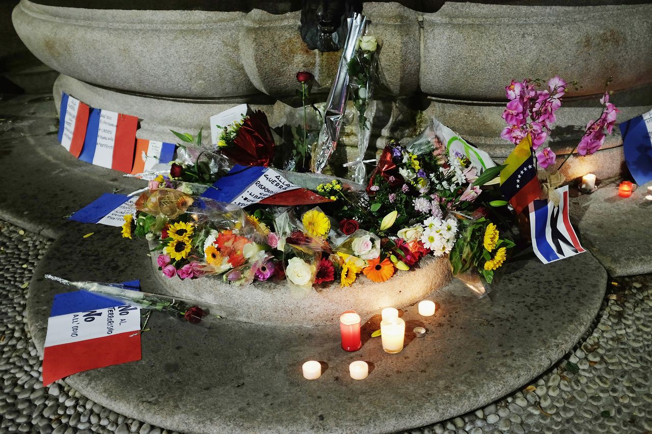 In Italy, one of the world&amp;#039;s many remembrances of the Paris terrorist attacks