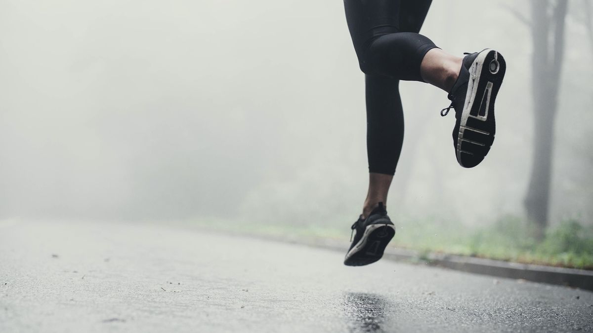 Running In Spring What to wear running in the spring | Advnture