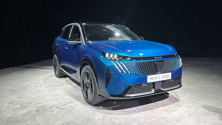 Peugeot E-3008 is an all-electric SUV crossover with over 430 miles of ...