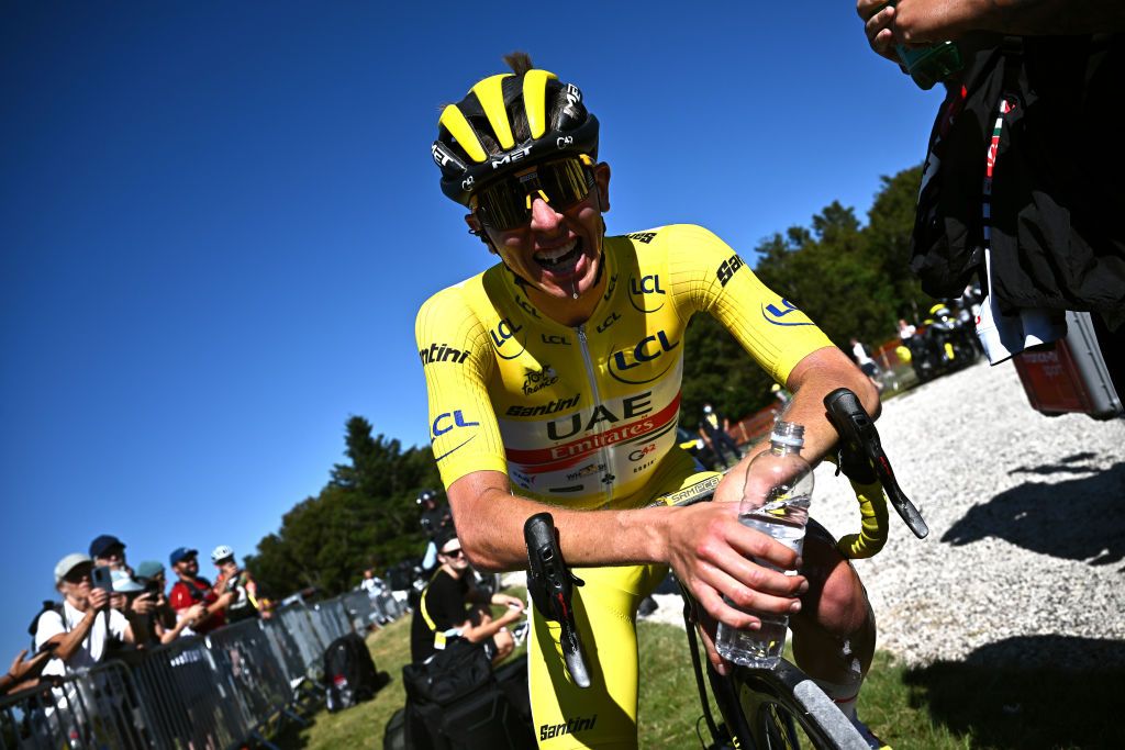 PLANCHE DES BELLES FILLES FRANCE JULY 08 Tadej Pogacar of Slovenia and UAE Team Emirates Yellow Leader Jersey celebrates winning during the 109th Tour de France 2022 Stage 7 a 1763km stage from Tomblaine to La Super Planche des Belles Filles 1141m TDF2022 WorldTour on July 08 2022 in Planche des Belles Filles France Photo by AnneChristine Poujoulat PoolGetty Images