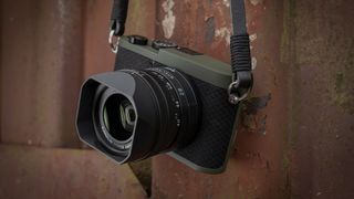 Leica Q2 Monochrom Reporter