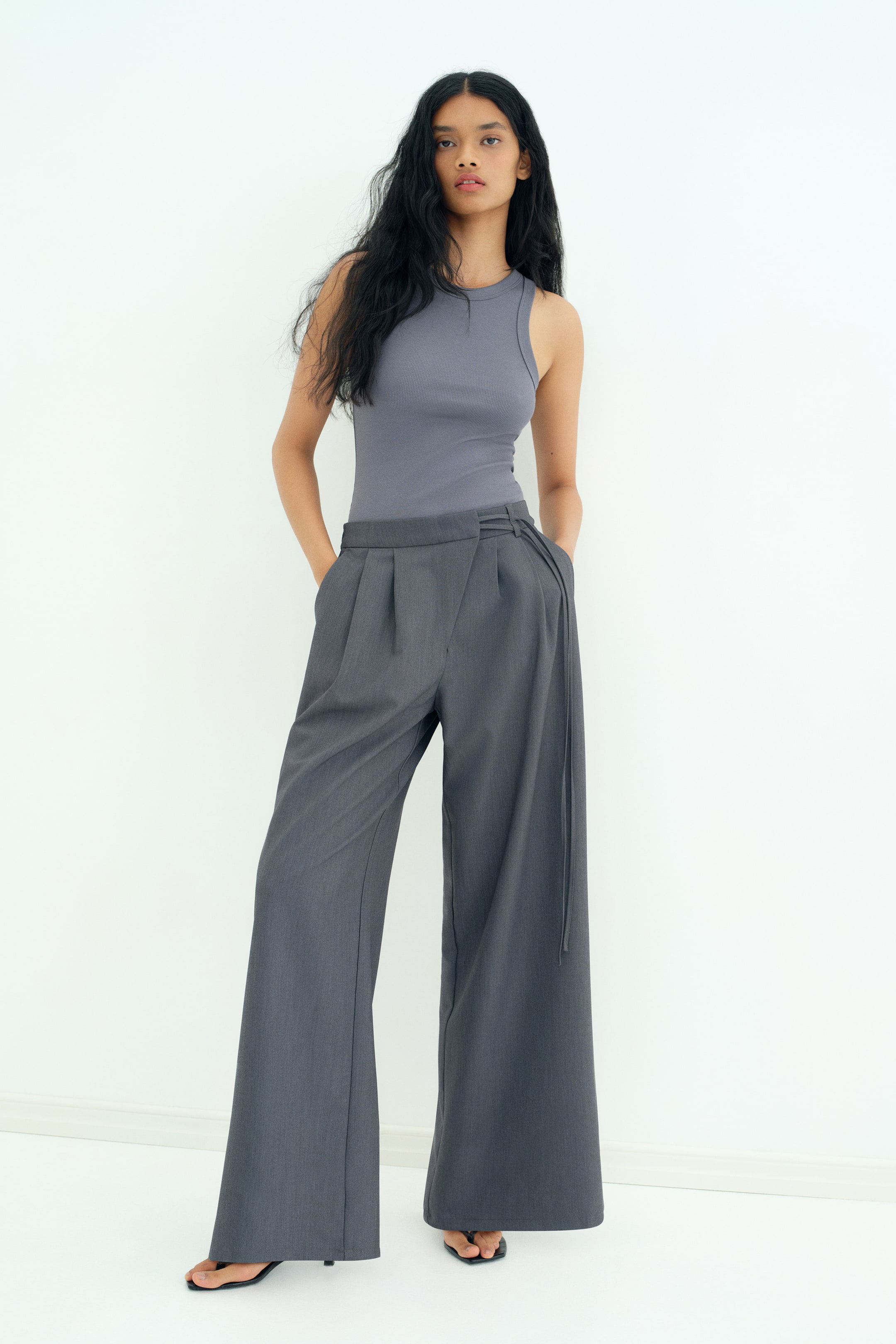Wide Trousers - Black