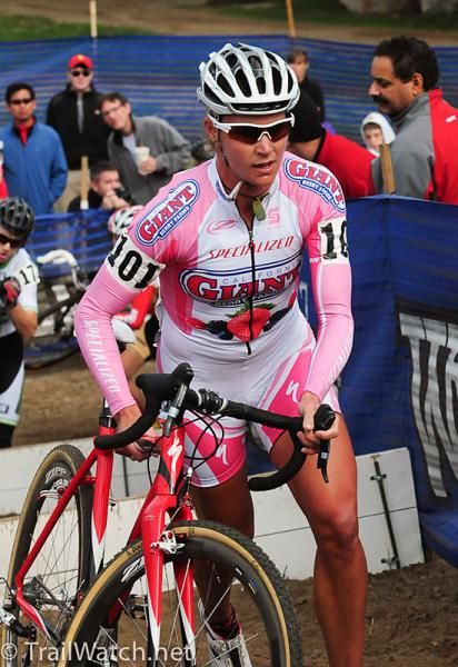 Meredith Miller (California Giant Berry) running the barriers.