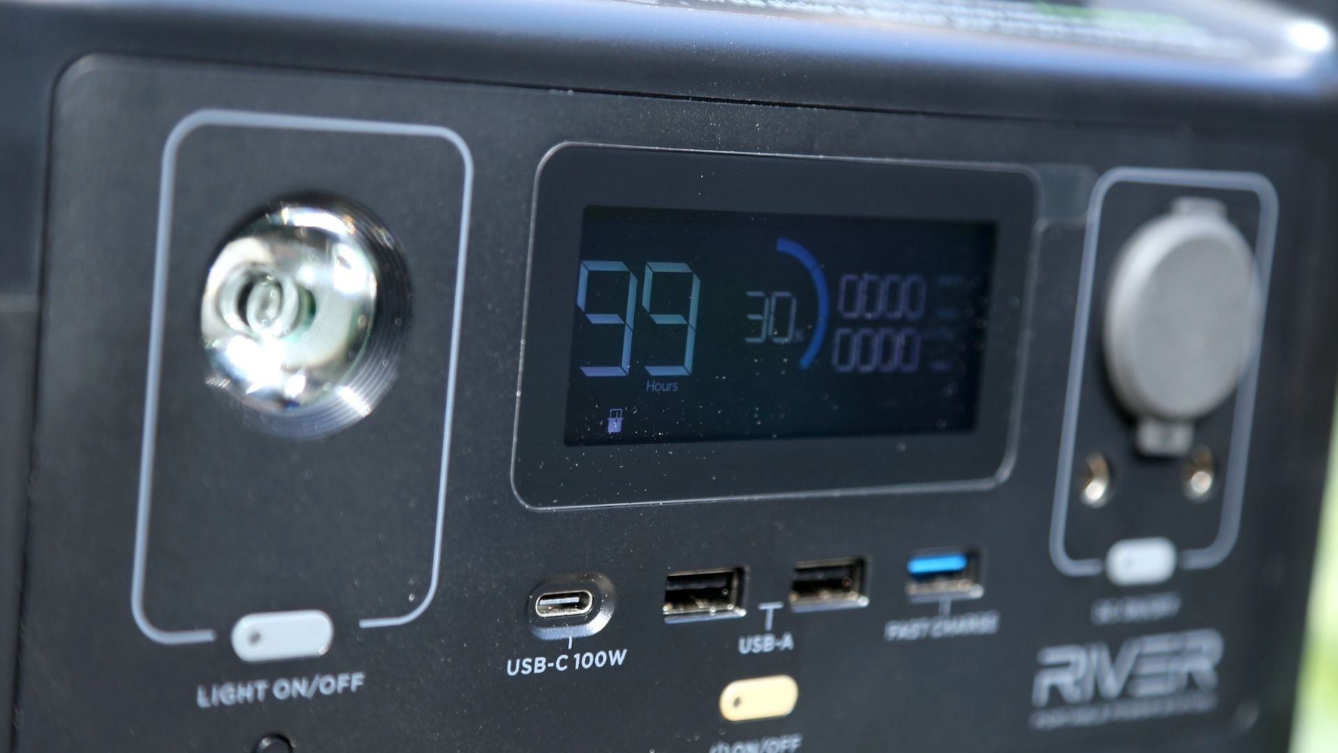 EcoFlow RiverMax portable power station review