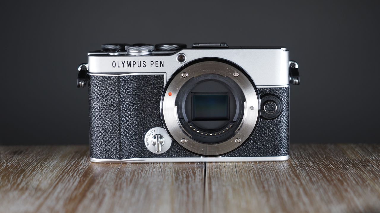 Olympus PEN E-P7