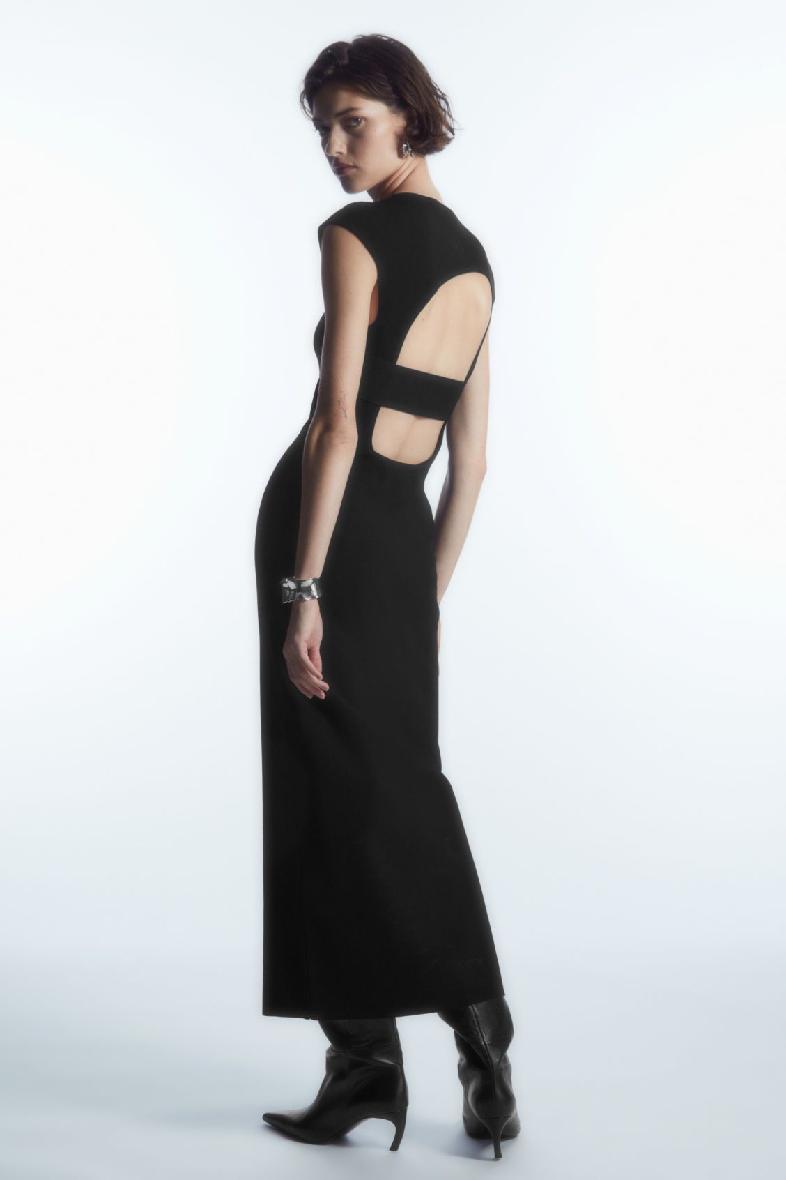 Open-Back Knitted Midi Dress