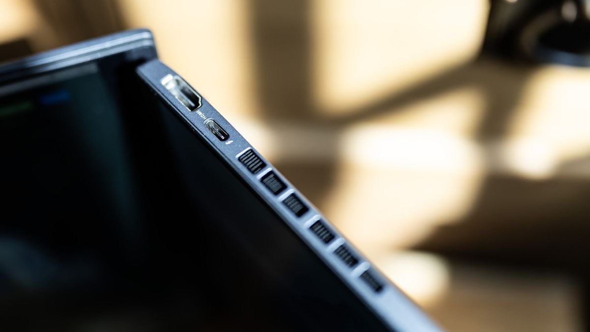 Asus ZenBook Duo 2025