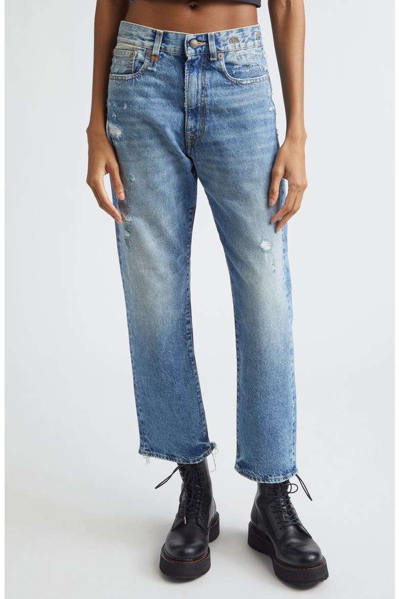 Distressed Boyfriend Jeans