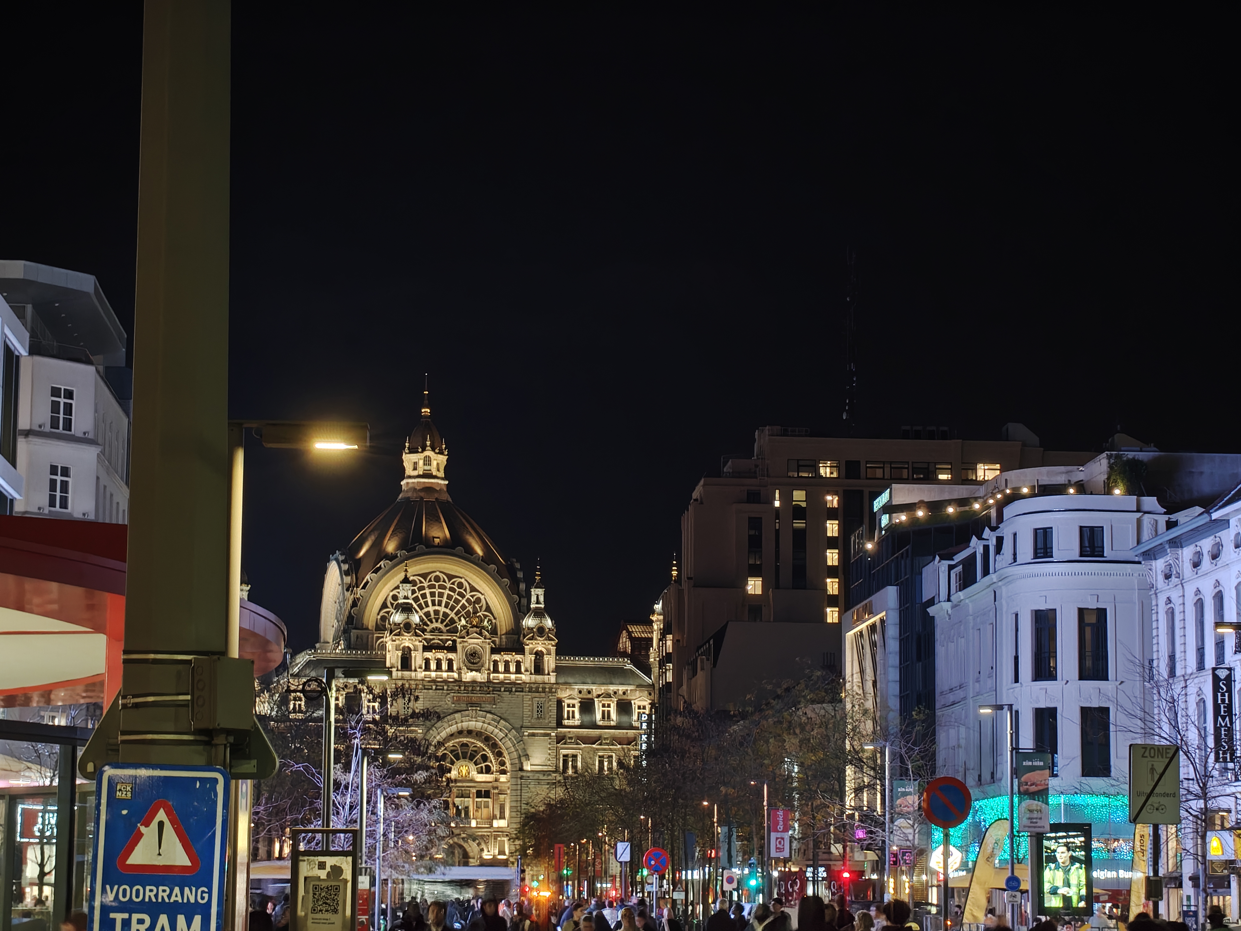 OnePlus 15 voorbeeldfoto