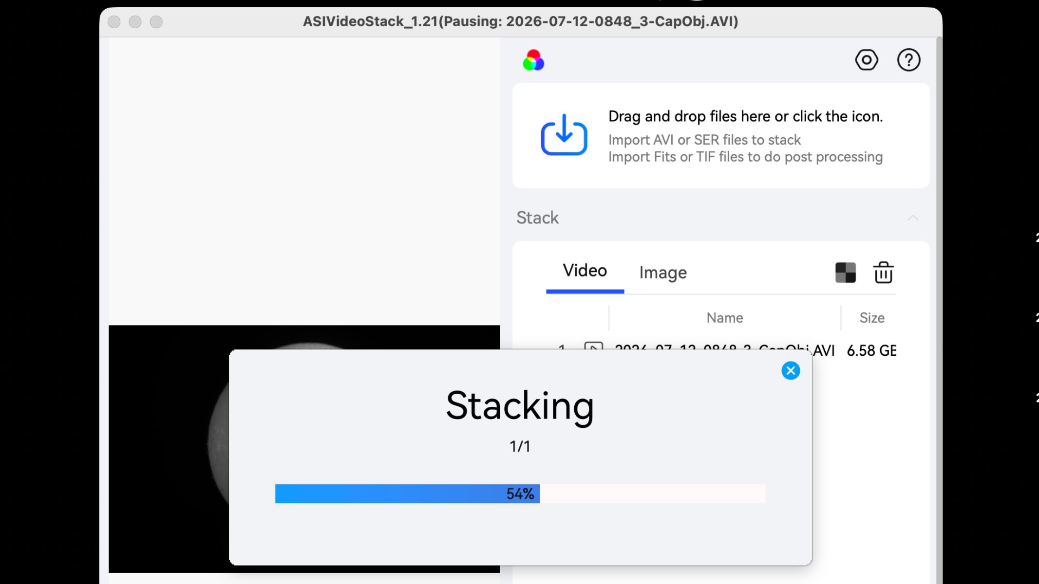 A screenshot of image stacking software on a Macbook.