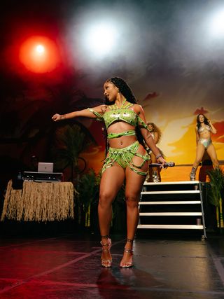 Jamaican pop star Shenseea takes us behind the scenes of her L.A. show.