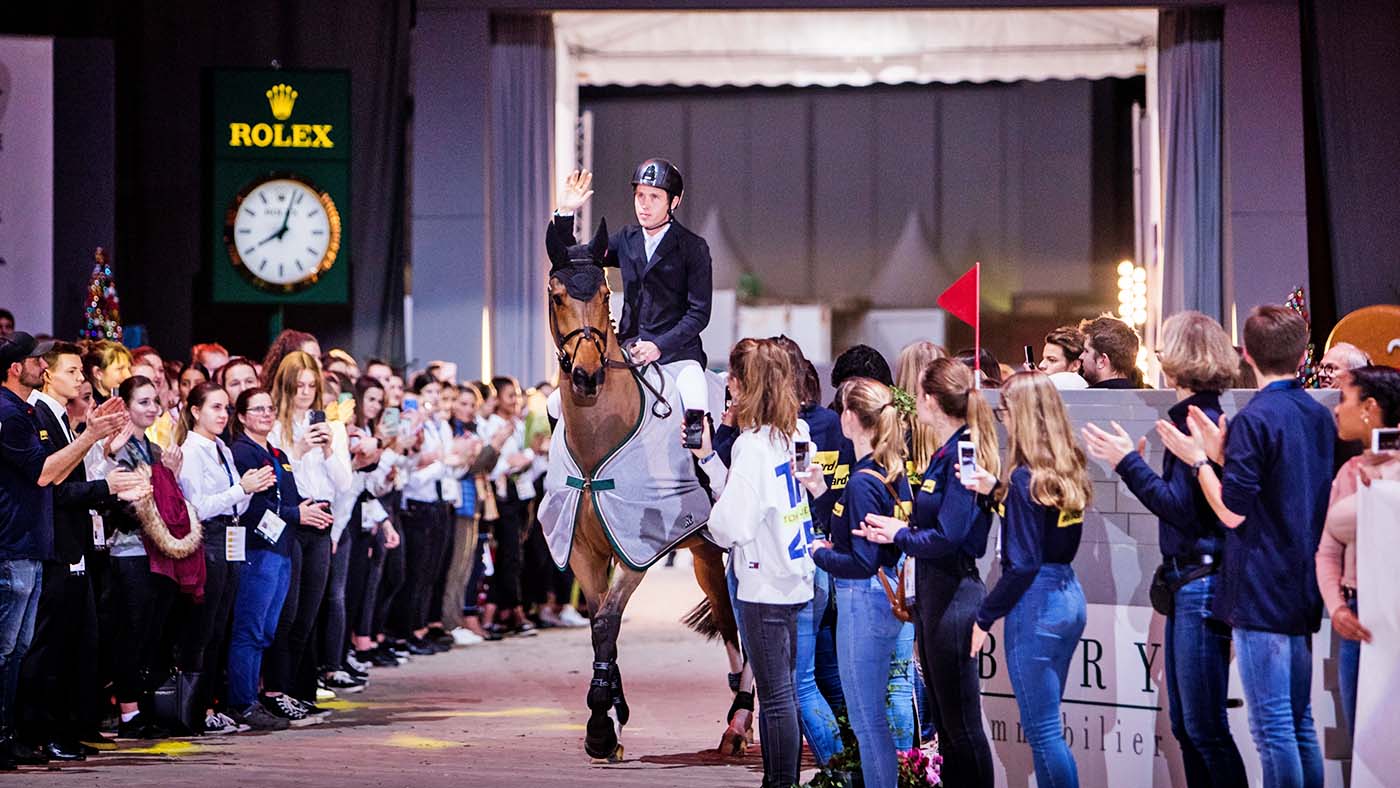 Scott-Brash-and-Hello-Sanctos.jpg