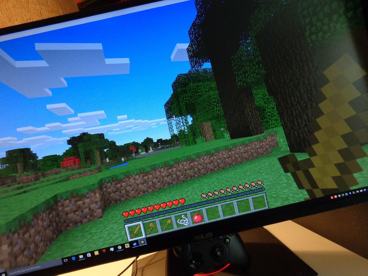 How to redeem a free copy of Minecraft: Windows 10 Edition Beta