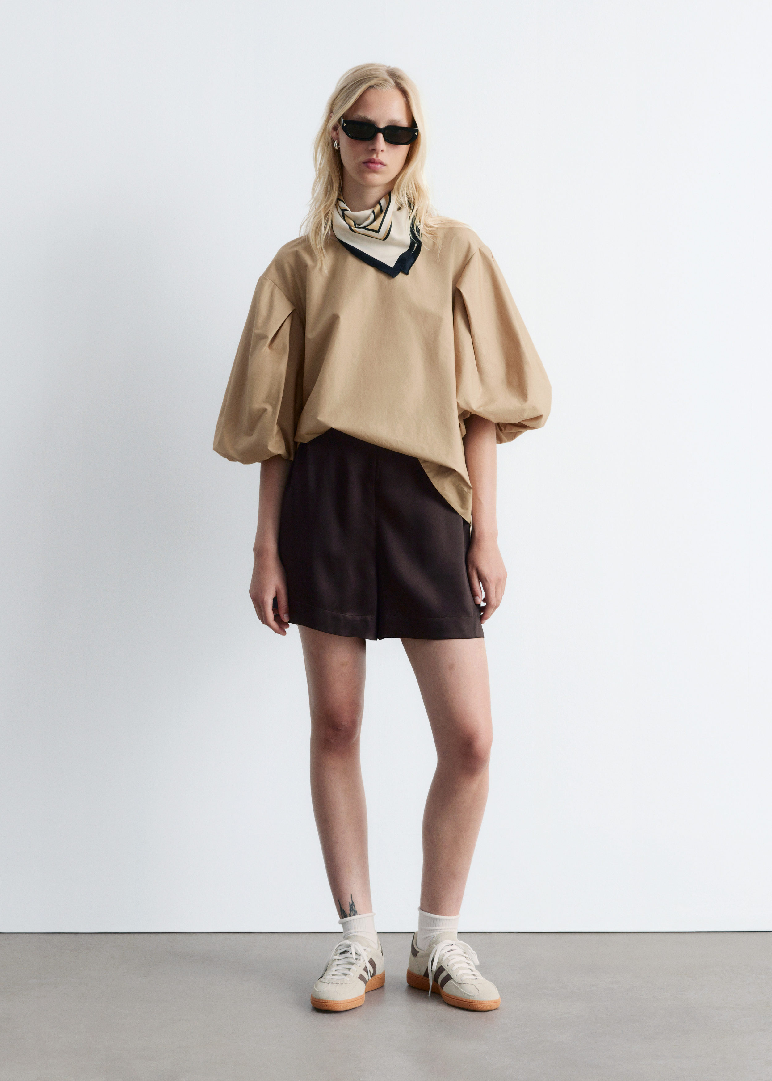 Voluminous Puff-Sleeve Blouse