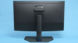 BenQ SW272U