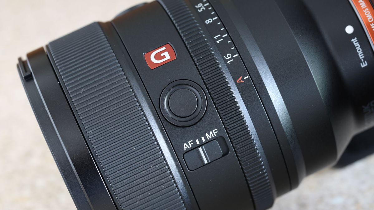 Sony FE 85mm F1.4 GM II review: a spectacular portrait lens | TechRadar