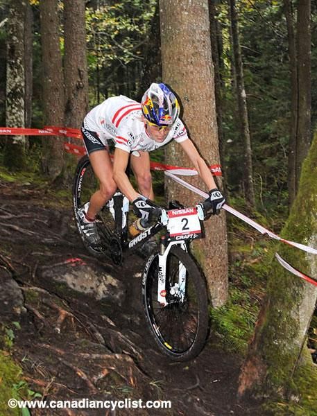 Elisabeth Osl decisively won and took the lead in the World Cup.