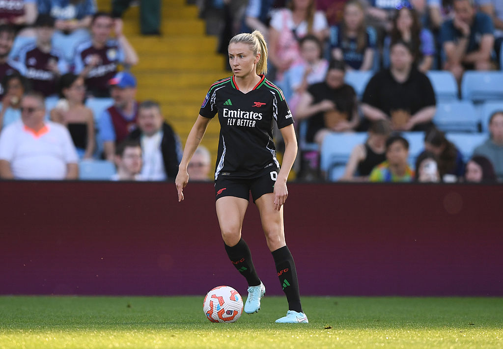 Leah Williamson of Arsenal during the Barclays Women's Super League match between Aston Villa FC and Arsenal FC at Villa Park on April 30, 2025 in Birmingham, England.