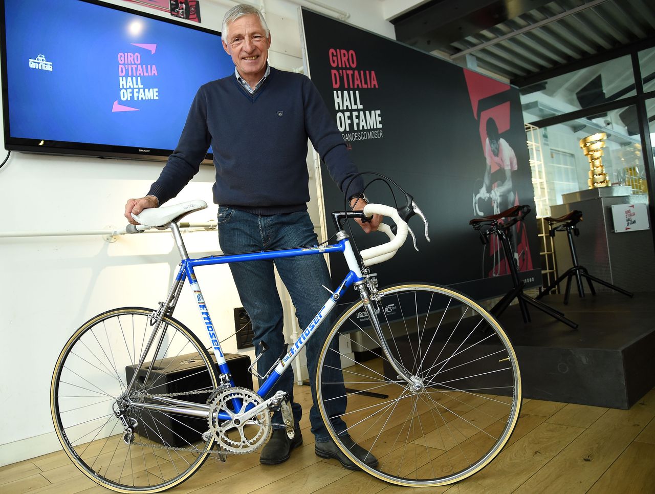 Francesco Moser inducted to the Giro d'Italia hall of fame