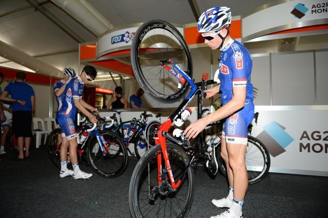 FDJ get their bikes