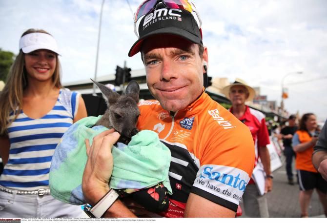 Cadel Evans (BMC) cuddles a local marsupial.
