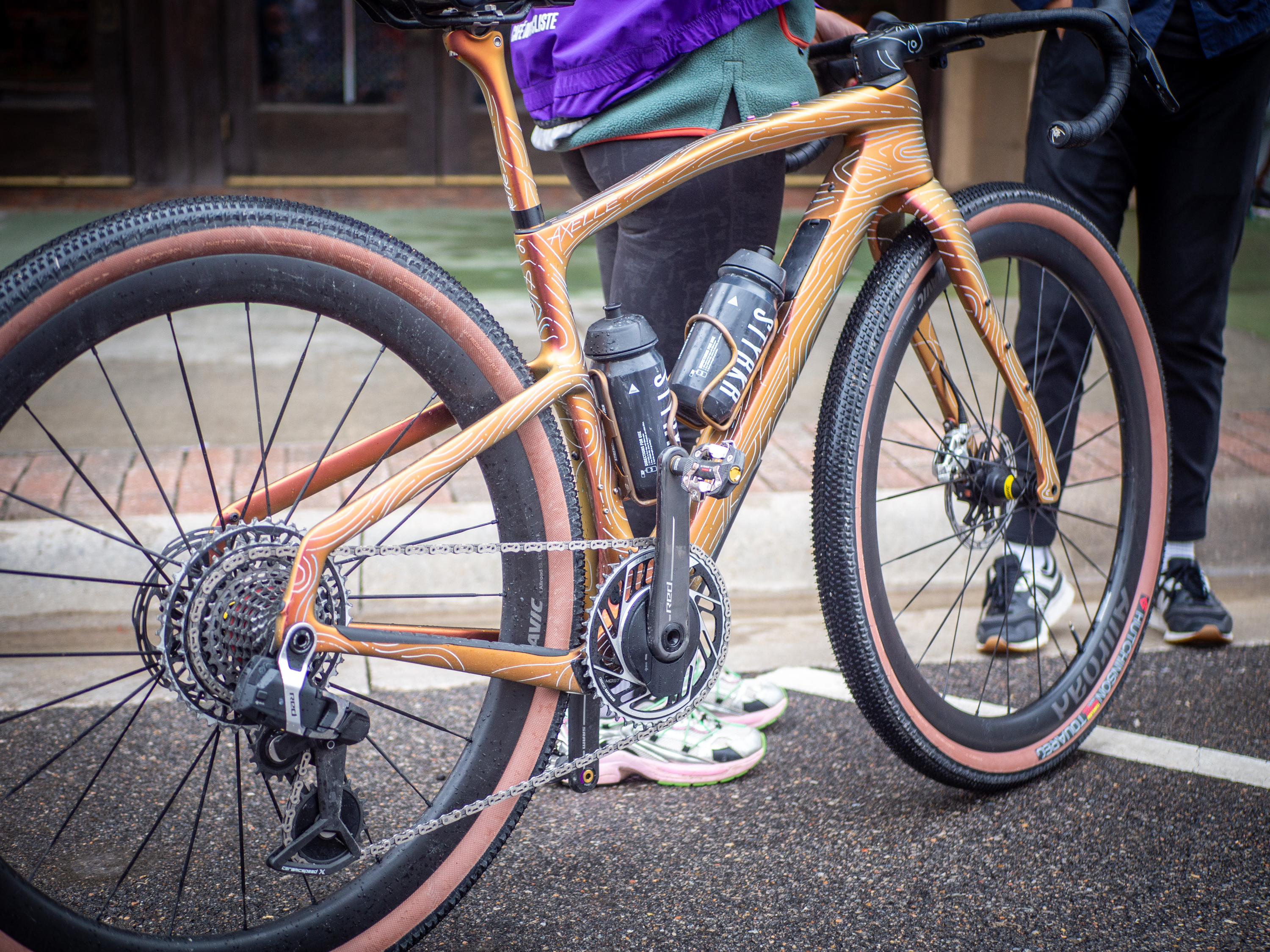 A closer look at a new Pinarello gravel bike, painted bronze
