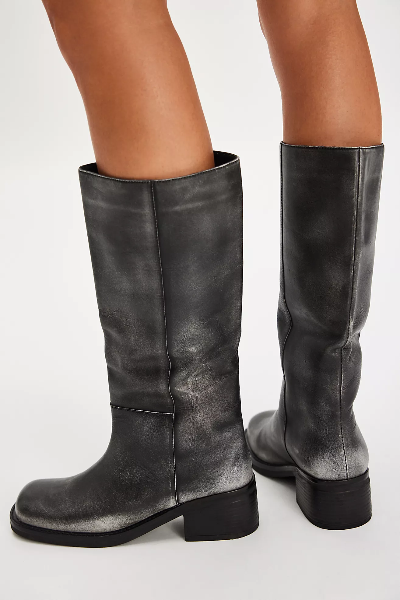 Dana Distressed Pull-On Boots