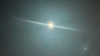 Screenshot of a video showing a fireball falling over France Feb. 13, 2023.