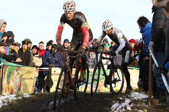 Belgian champion Klaas Vantornout leads Nys